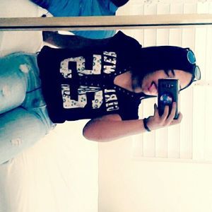 Meet your Posher, Andrea